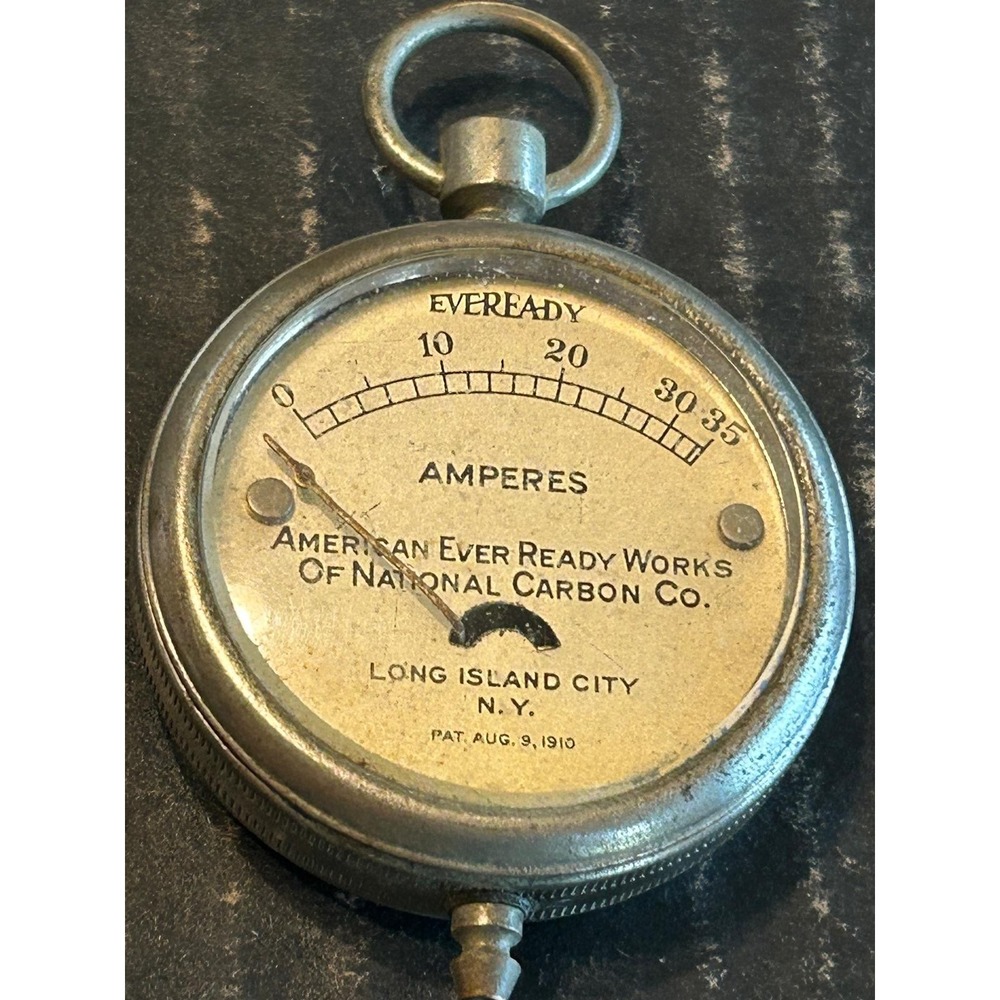 Vintage American Ever Ready Works National Carbon Volts Amps Gauge L.I. City
